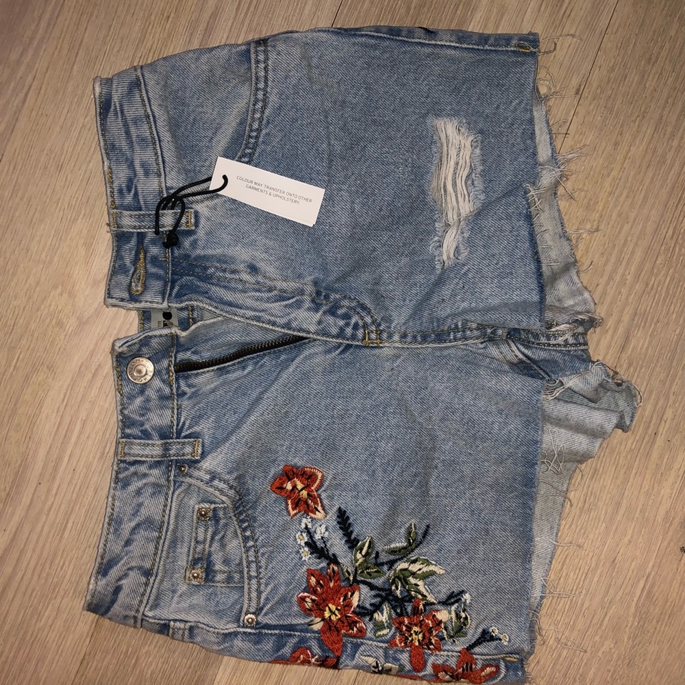 Topshop floral jeans shorts